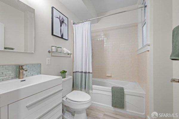 imgi_30_7236af34-7eaa-47af-bd7e-c2fc58d896cd