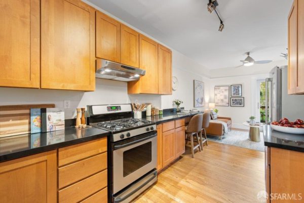 imgi_4_5933b38e-253e-4e16-a0fd-a22cbed51af3